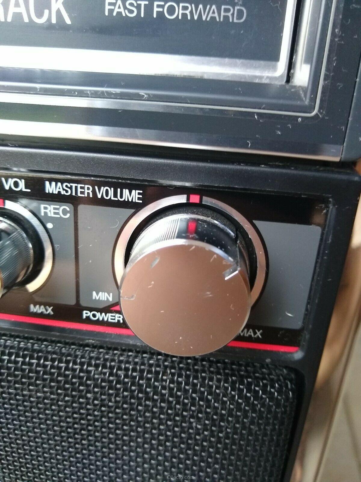 Sanyo PAT-K5MKIII Double Cassette, 8 Track Boombox Karaoke - Image 10