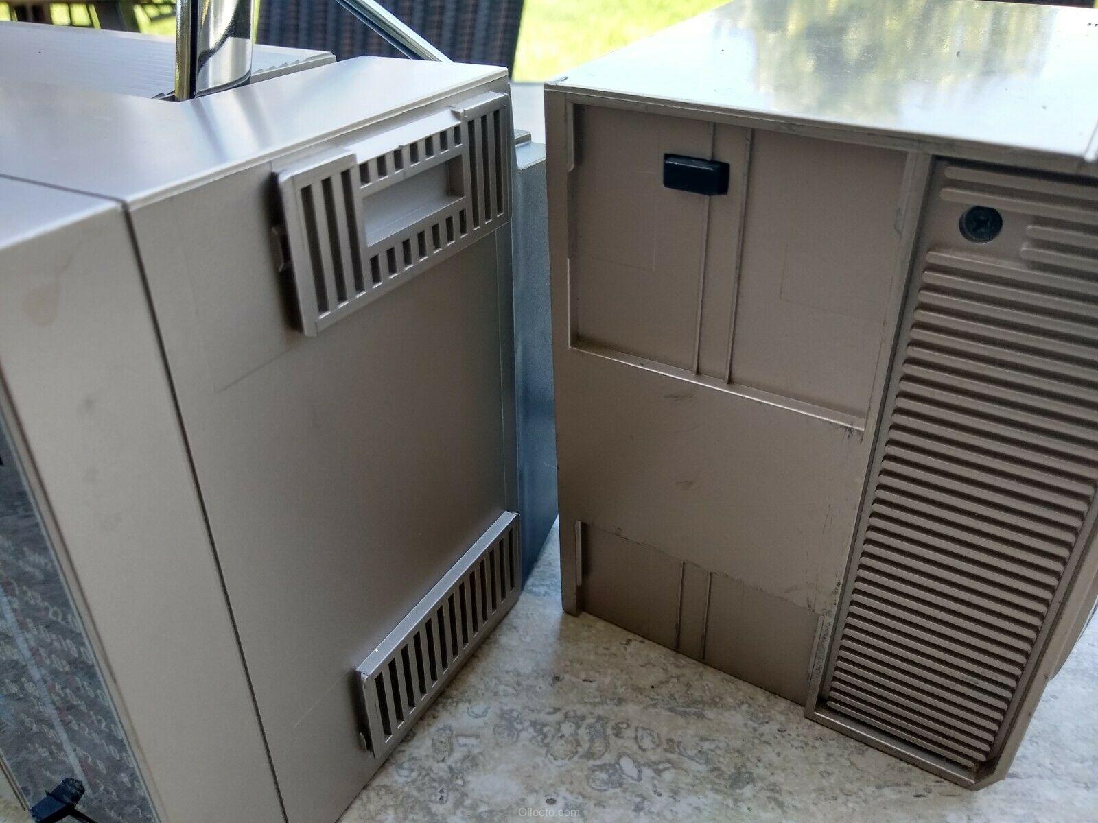 SHARP QT-90ZG Radio Cassette Recorder Boombox - Image 4