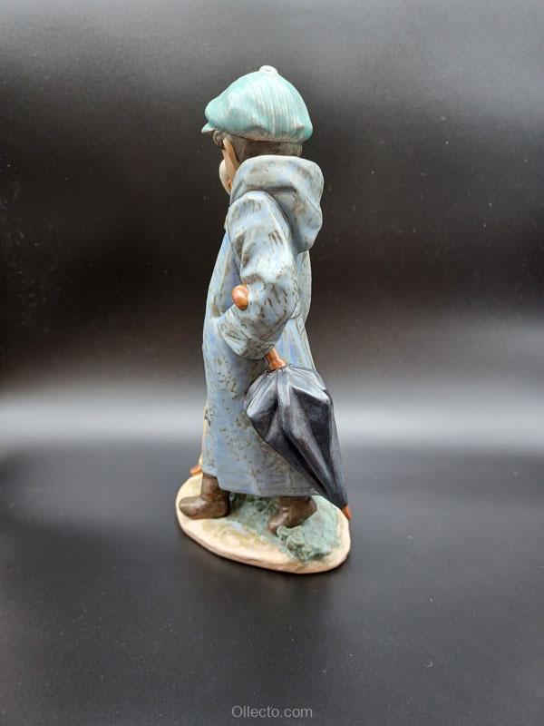 Lladro 2242 Away to School - Image 2