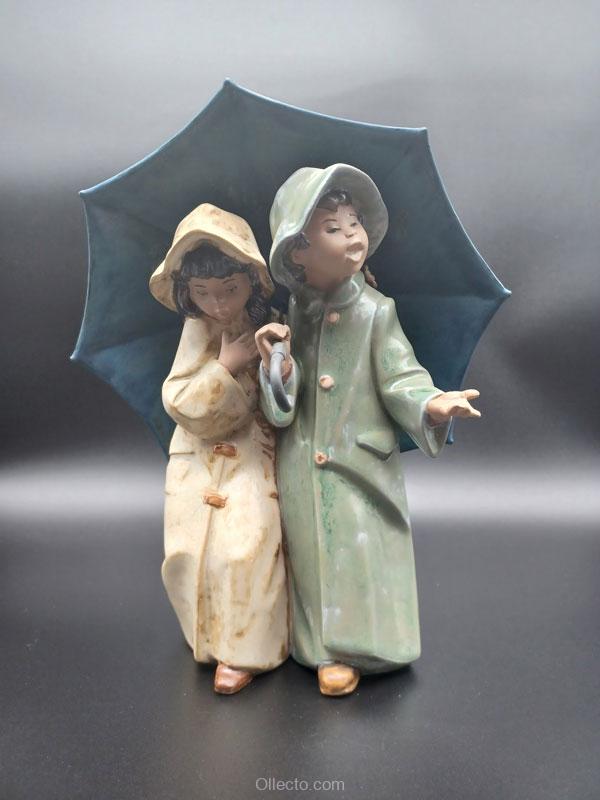 Lladro 2077 The Rain in Spain