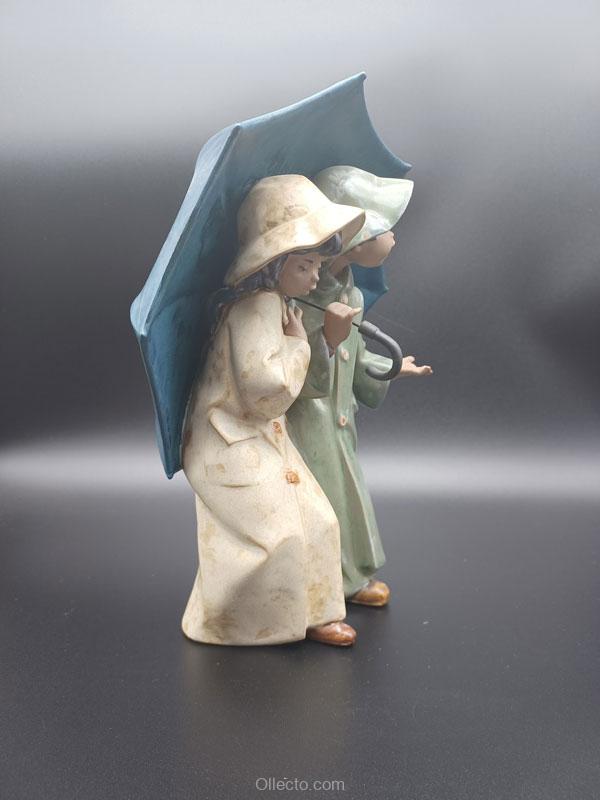 Lladro 2077 The Rain in Spain - Image 2