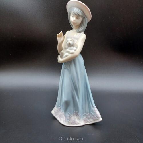 Lladro 5645 Elizabeth