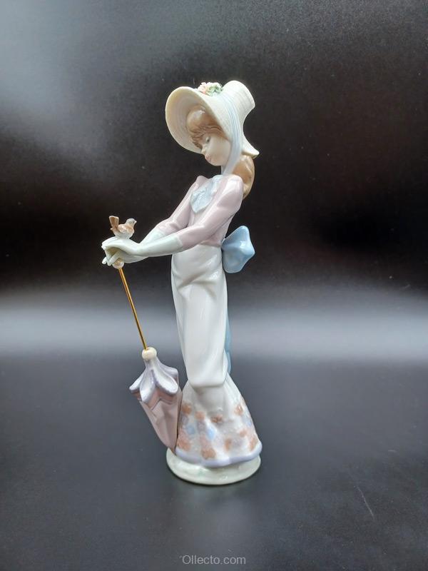 Lladro 7618 Garden Song - Image 2