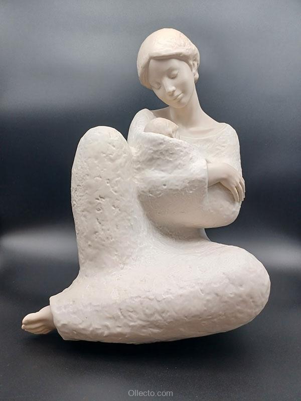 Lladro 6885 Hopes and Dreams