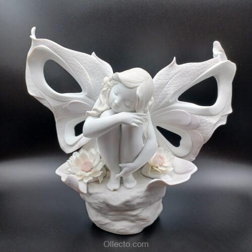 Lladro 6968 Lady Butterfly