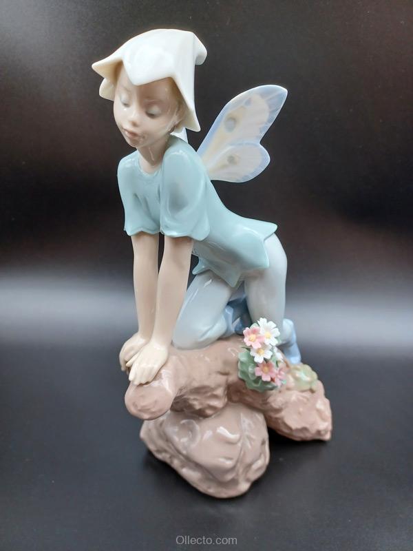 Lladro 7690 Prince of the Elves