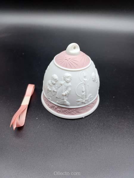 Lladro 1996 Christmas Bell - Image 2