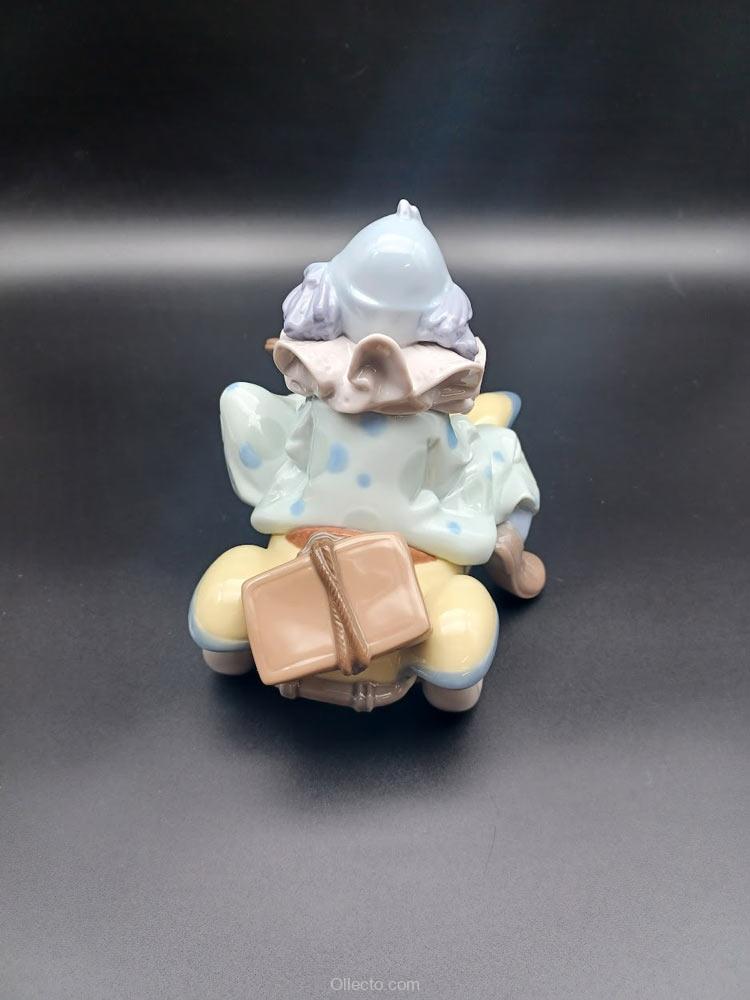 Lladro 8136 Trip To Circus - Image 3